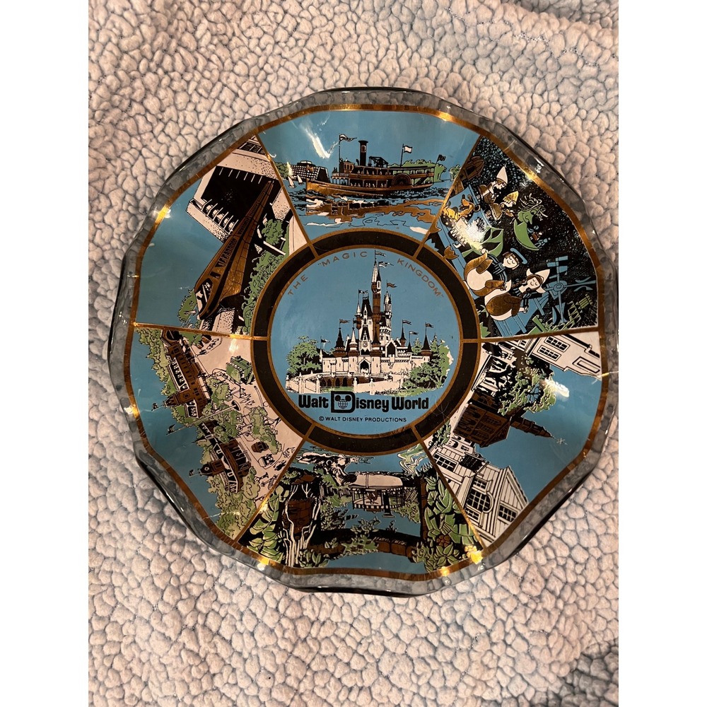 Vintage Walt Disney World Magic Kingdom Glass Souvenir Plate Scalloped Edge Gold